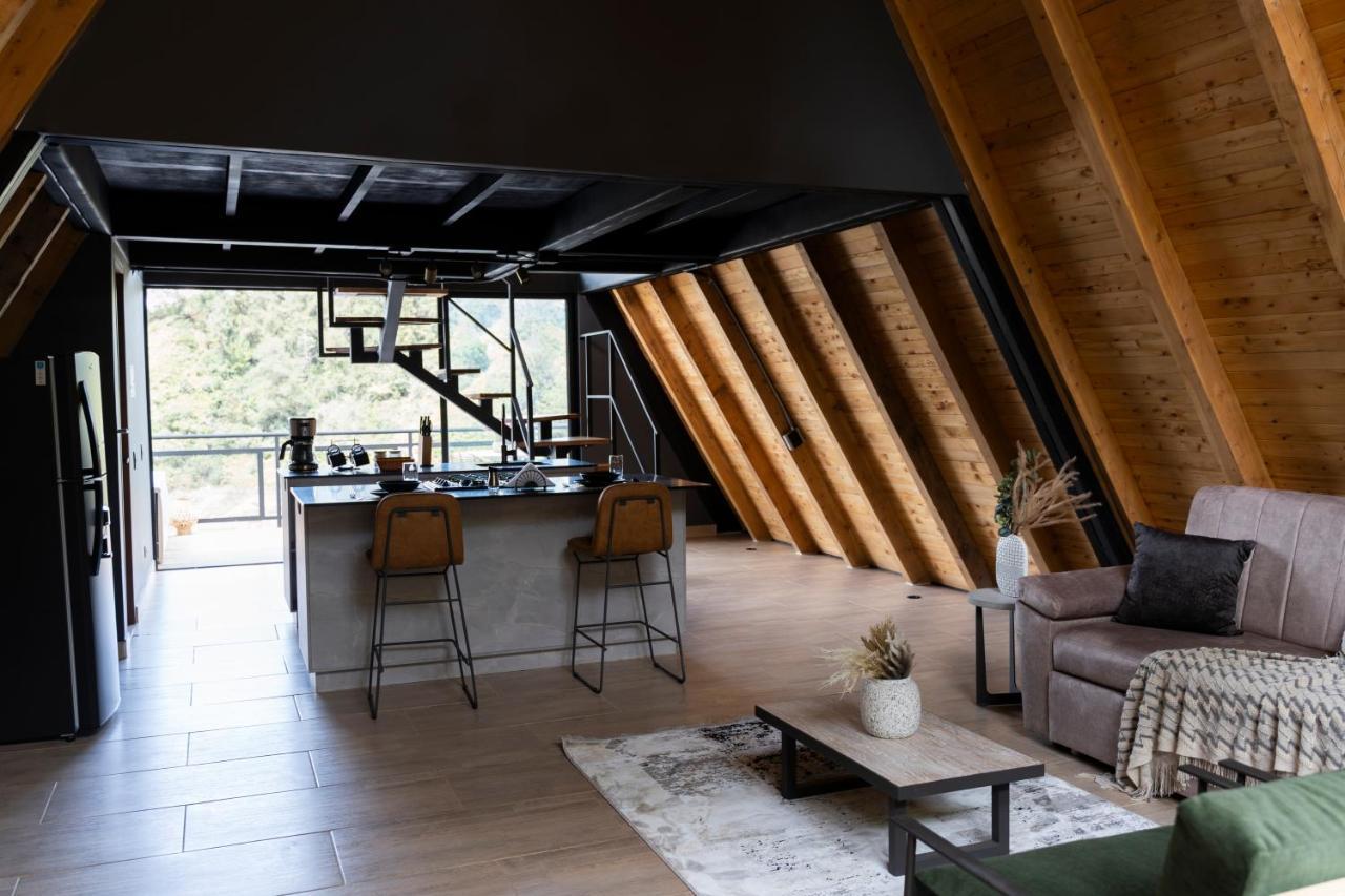 Gretel Chalets Suizo Guatapé Extérieur photo