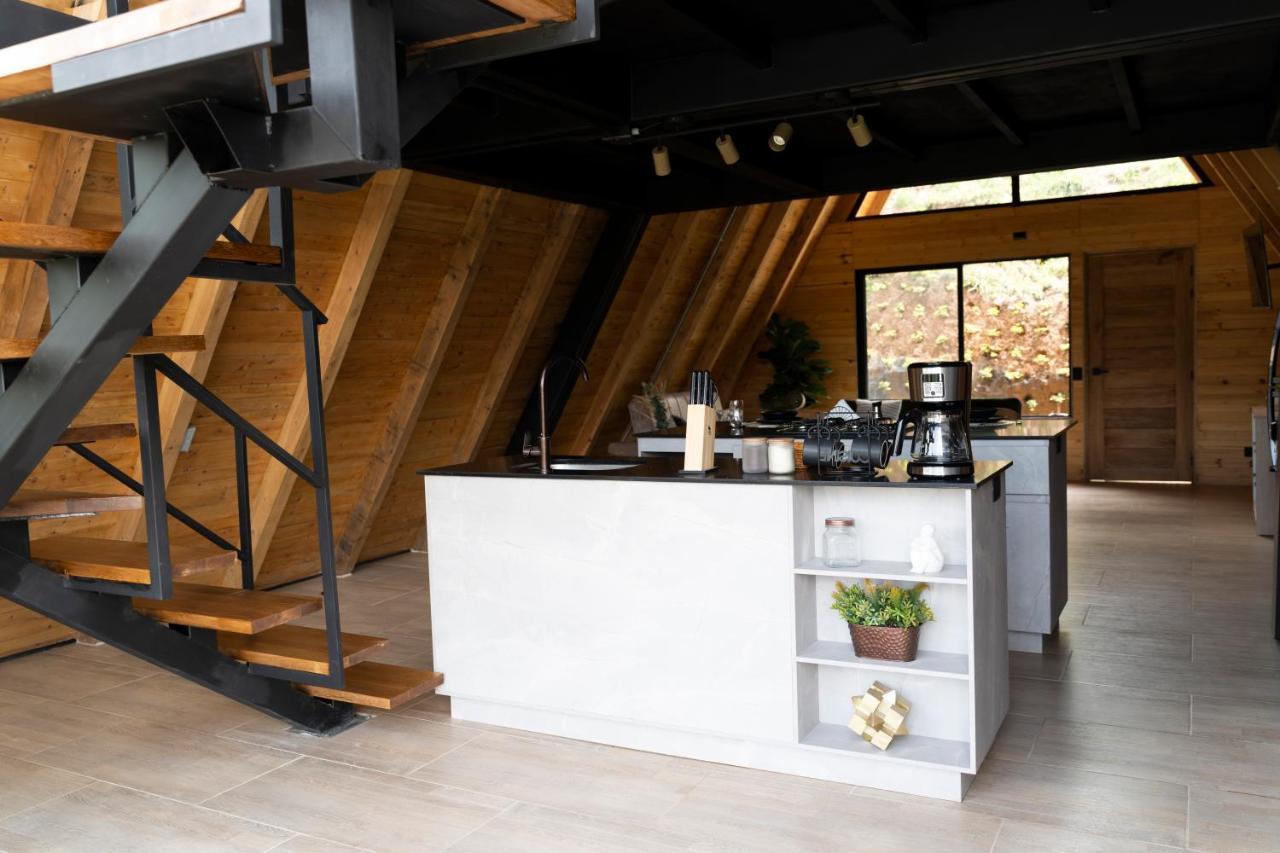 Gretel Chalets Suizo Guatapé Extérieur photo